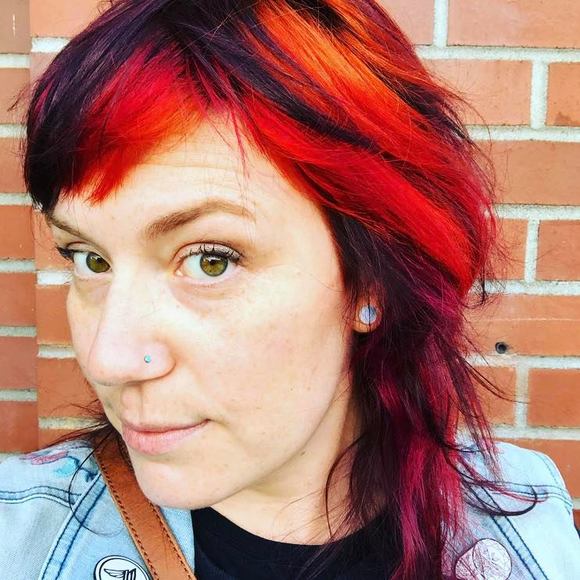 Meet your Posher, Emily - Picture 1 of 1